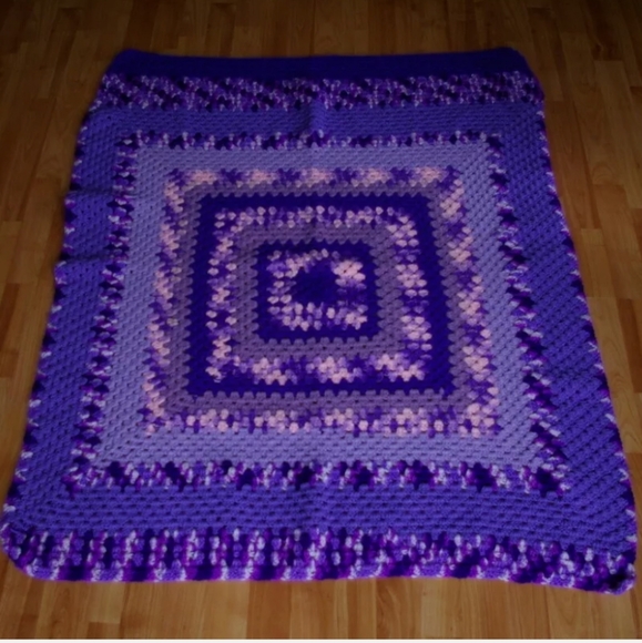 Granny Square Crochet Afghan Blanket Throw Purple - Picture 1 of 4